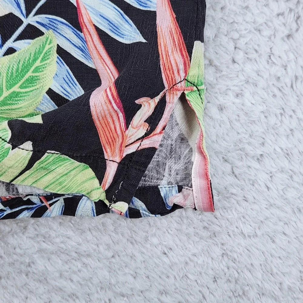 Tommy Bahama Silk Shirt Mens Large Tropical Floral Hawaiian Button Up Black - Picture 4 of 12